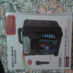 Black and Blue Multi-Media Speaker